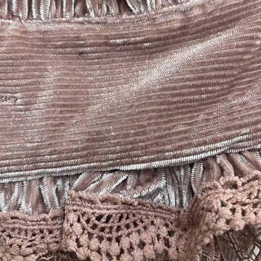 Dusty Pink Elegant Women's Velvet Blouse - Picture 7 of 8